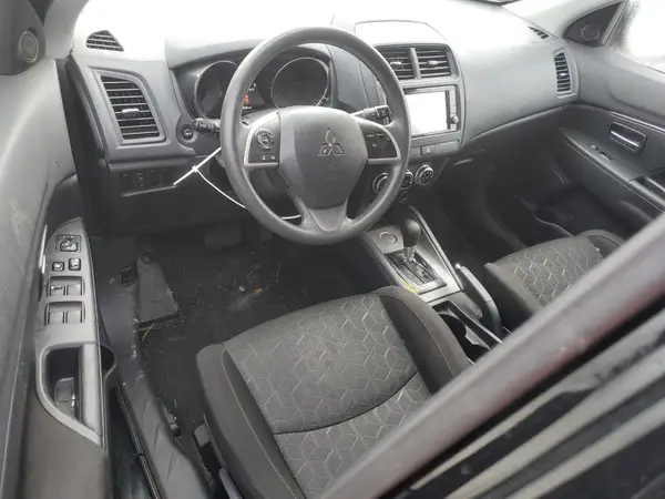 JA4APUAU7MU033191 2021 MITSUBISHI OUTLANDER - Image 8