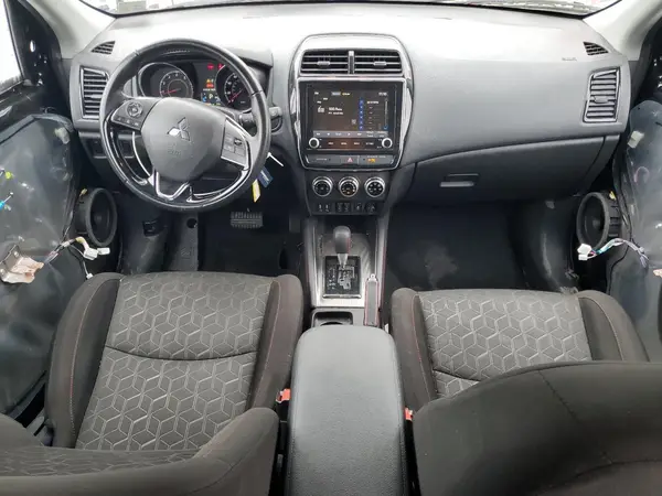 JA4APUAU7NU017185 2022 MITSUBISHI OUTLANDER - Image 8