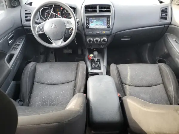 JA4APUAU8MU002080 2021 MITSUBISHI OUTLANDER - Image 8