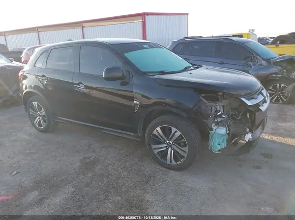 JA4APUAU8MU020546 2021 MITSUBISHI OUTLANDER - Image 1