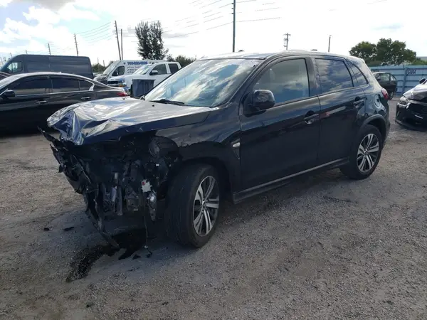 JA4APUAU8MU024614 2021 MITSUBISHI OUTLANDER - Image 1