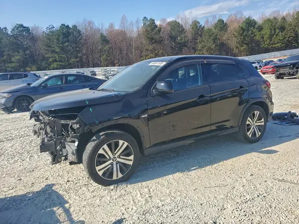 JA4APUAU8NU020791 2022 MITSUBISHI OUTLANDER - Image 1