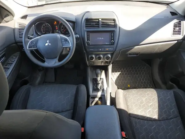 JA4APUAU9MU007448 2021 MITSUBISHI OUTLANDER - Image 8