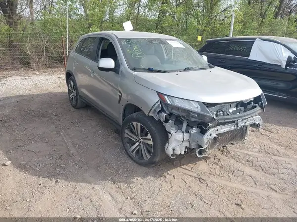 JA4APUAU9MU031863 2021 MITSUBISHI OUTLANDER - Image 1
