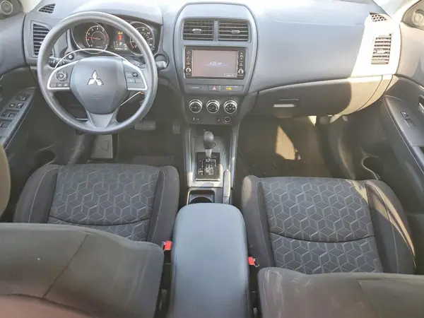 JA4APUAU9NU007158 2022 MITSUBISHI OUTLANDER - Image 8