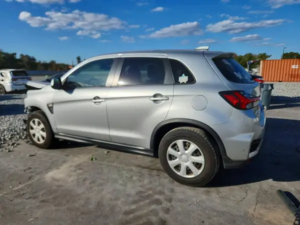 JA4APUAU9NU021190 2022 MITSUBISHI OUTLANDER - Image 2