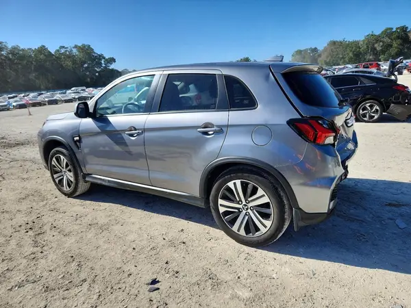 JA4APUAU9NU022114 2022 MITSUBISHI OUTLANDER - Image 2