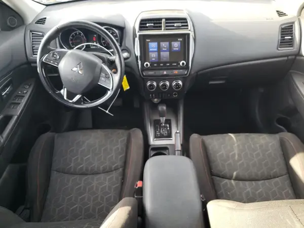 JA4APUAUXMU021942 2021 MITSUBISHI OUTLANDER - Image 8