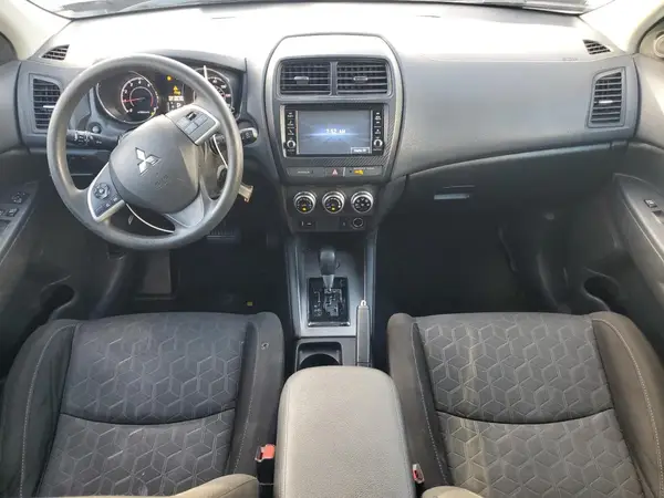 JA4APUAUXMU027420 2021 MITSUBISHI OUTLANDER - Image 8