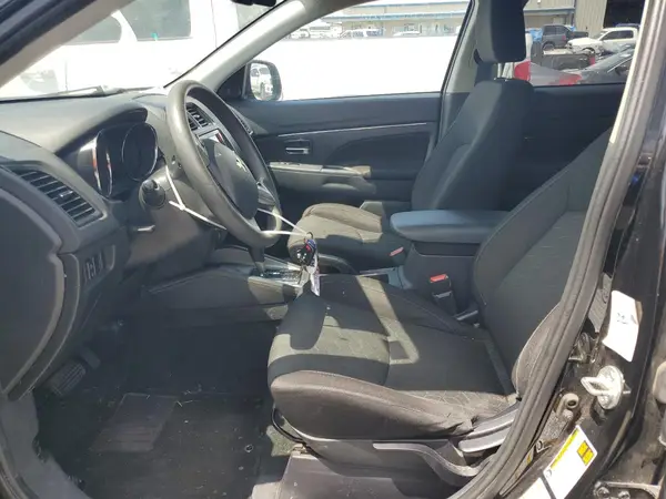 JA4APUAUXMU027515 2021 MITSUBISHI OUTLANDER - Image 8