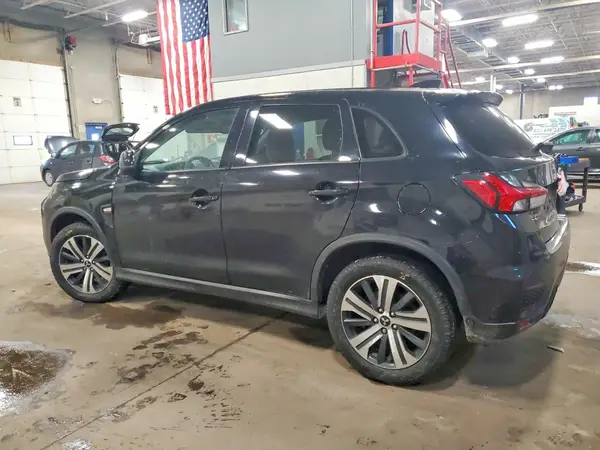 JA4APUAUXMU027739 2021 MITSUBISHI OUTLANDER - Image 2
