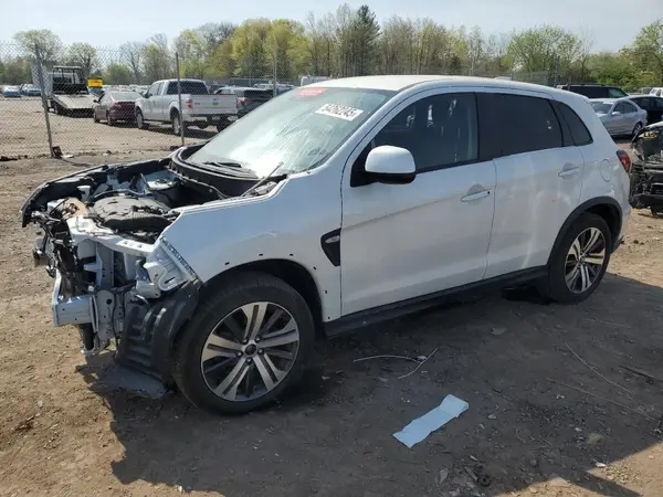 JA4APUAUXMU028115 2021 MITSUBISHI OUTLANDER - Image 1