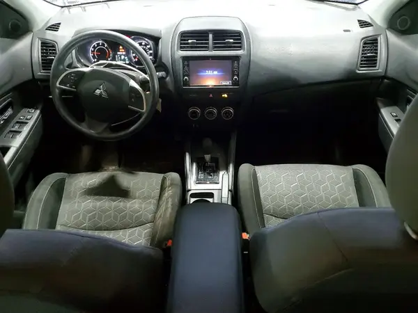JA4APUAUXMU036201 2021 MITSUBISHI OUTLANDER - Image 8