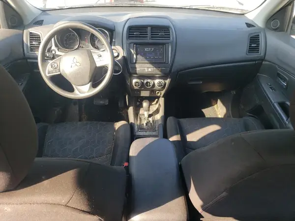 JA4APUAUXMU036540 2021 MITSUBISHI OUTLANDER - Image 8