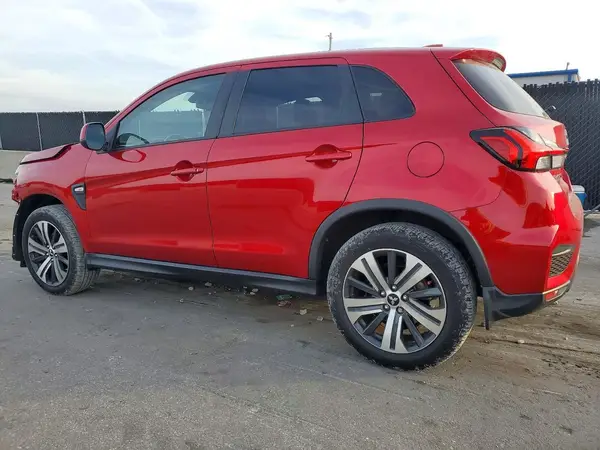 JA4APUAUXNU011655 2022 MITSUBISHI OUTLANDER - Image 2