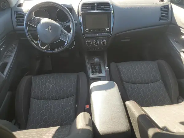 JA4APUAUXNU017102 2022 MITSUBISHI OUTLANDER - Image 8
