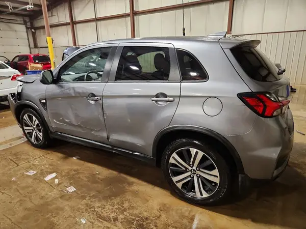 JA4APUAUXNU020193 2022 MITSUBISHI OUTLANDER - Image 2