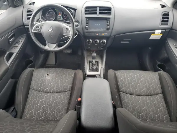 JA4APUAUXNU020355 2022 MITSUBISHI OUTLANDER - Image 8