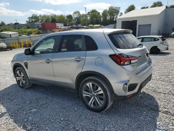 JA4APUAUXNU020372 2022 MITSUBISHI OUTLANDER - Image 2