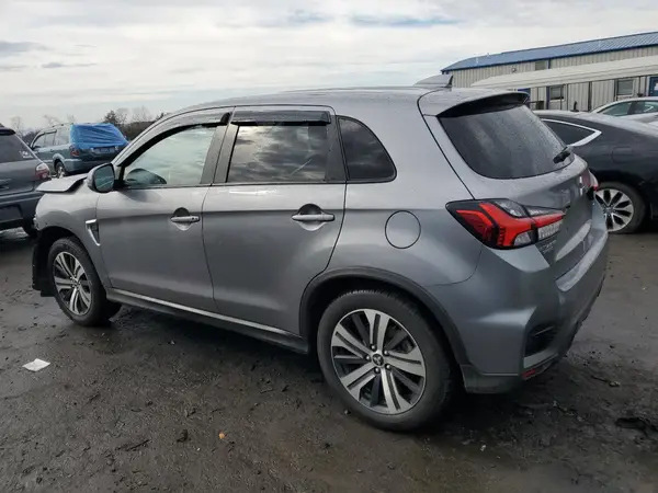 JA4APVAU0MU009837 2021 MITSUBISHI OUTLANDER - Image 2