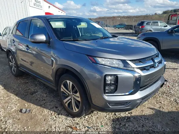 JA4APVAU1MU013282 2021 MITSUBISHI OUTLANDER - Image 1