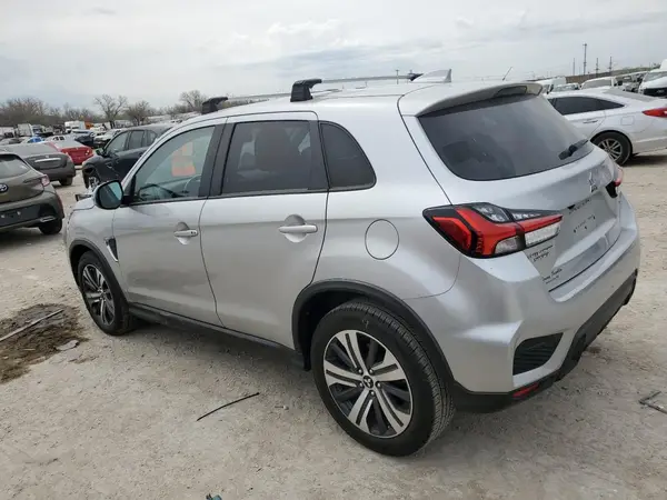 JA4APVAU1MU013590 2021 MITSUBISHI OUTLANDER - Image 2