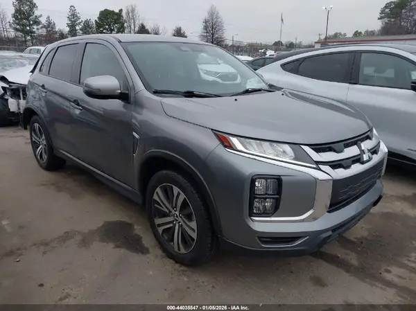JA4APVAU1NU012229 2022 MITSUBISHI OUTLANDER - Image 1