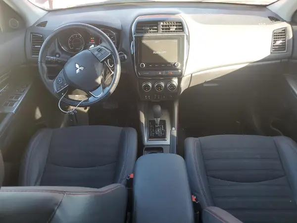 JA4APVAU1NU015812 2022 MITSUBISHI OUTLANDER - Image 8