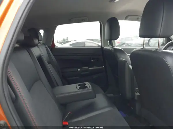 JA4APVAU1NU016393 2022 MITSUBISHI OUTLANDER - Image 8