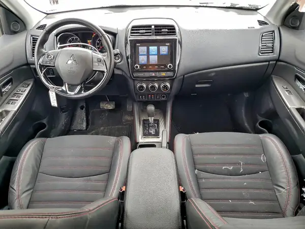JA4APVAU1NU016684 2022 MITSUBISHI OUTLANDER - Image 8