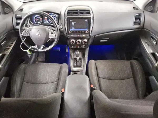 JA4APVAU2MU009001 2021 MITSUBISHI OUTLANDER - Image 8