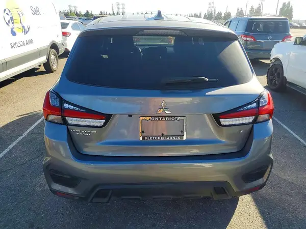 2021 MITSUBISHI OUTLANDER auction photo 6