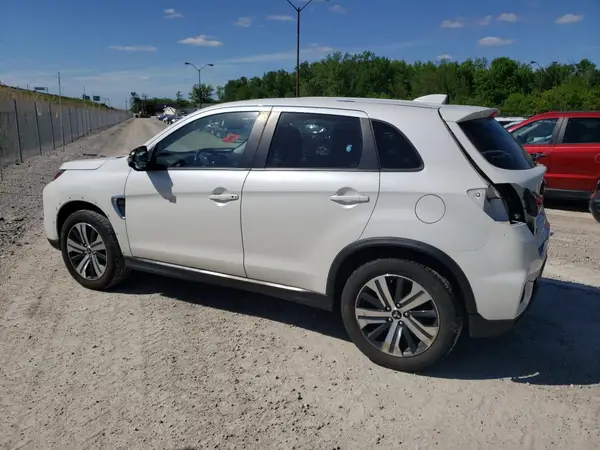 JA4APVAU2MU016000 2021 MITSUBISHI OUTLANDER - Image 2
