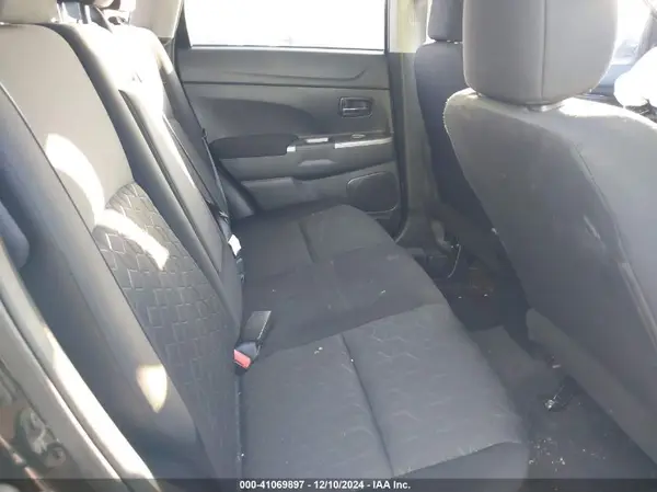 JA4APVAU2MU030334 2021 MITSUBISHI OUTLANDER - Image 8