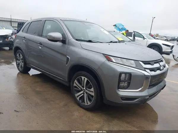 JA4APVAU2MU033489 2021 MITSUBISHI OUTLANDER - Image 1