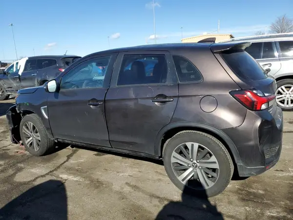 JA4APVAU2NU007556 2022 MITSUBISHI OUTLANDER - Image 2