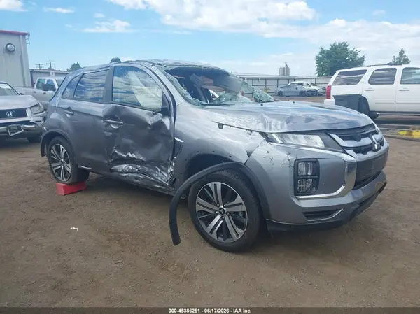 JA4APVAU2NU016872 2022 MITSUBISHI OUTLANDER - Image 1