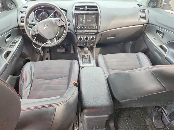 JA4APVAU2NU017178 2022 MITSUBISHI OUTLANDER - Image 8