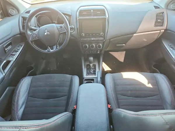 JA4APVAU2NU022591 2022 MITSUBISHI OUTLANDER - Image 8