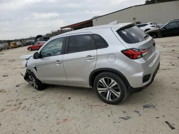 JA4APVAU3MU004468 2021 MITSUBISHI OUTLANDER - Image 2