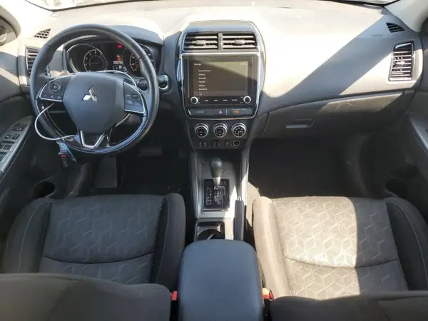 JA4APVAU3MU011842 2021 MITSUBISHI OUTLANDER - Image 8