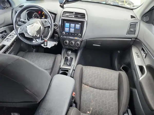 JA4APVAU3MU012067 2021 MITSUBISHI OUTLANDER - Image 8
