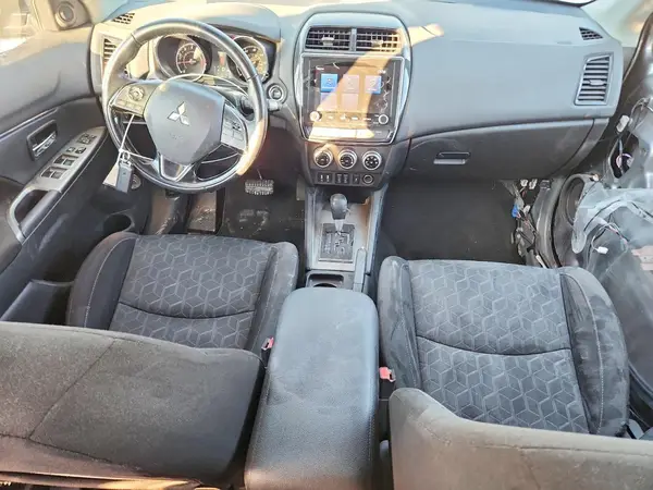 JA4APVAU3MU015678 2021 MITSUBISHI OUTLANDER - Image 8