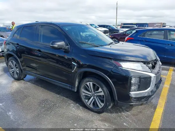 JA4APVAU3MU015776 2021 MITSUBISHI OUTLANDER - Image 1