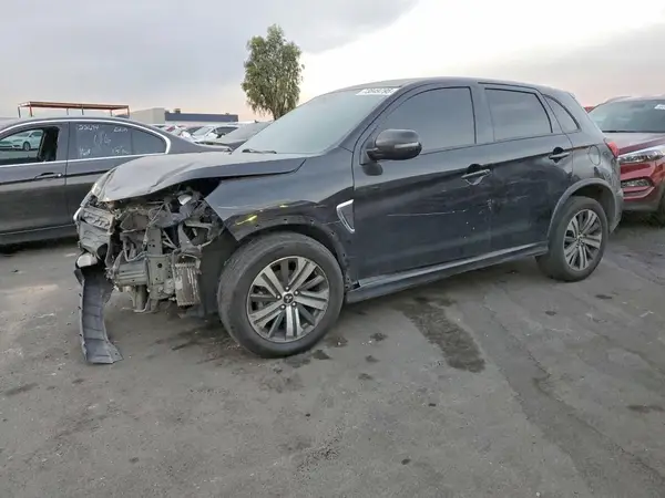 JA4APVAU3MU016099 2021 MITSUBISHI OUTLANDER - Image 1
