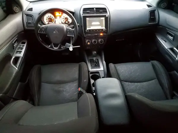 JA4APVAU3MU016099 2021 MITSUBISHI OUTLANDER - Image 8