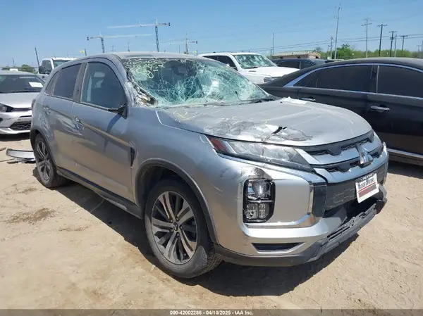 JA4APVAU3MU018743 2021 MITSUBISHI OUTLANDER - Image 1
