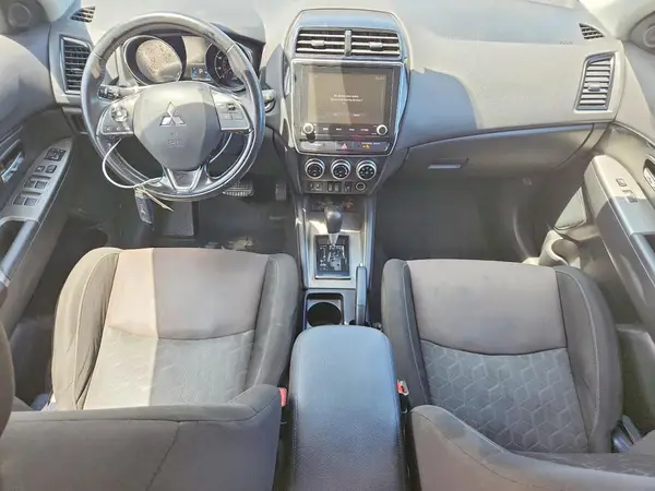 JA4APVAU4MU012496 2021 MITSUBISHI OUTLANDER - Image 8