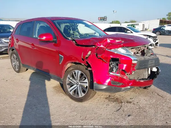 JA4APVAU4MU015964 2021 MITSUBISHI OUTLANDER - Image 1