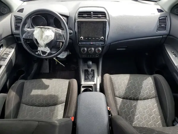 JA4APVAU4MU018511 2021 MITSUBISHI OUTLANDER - Image 8